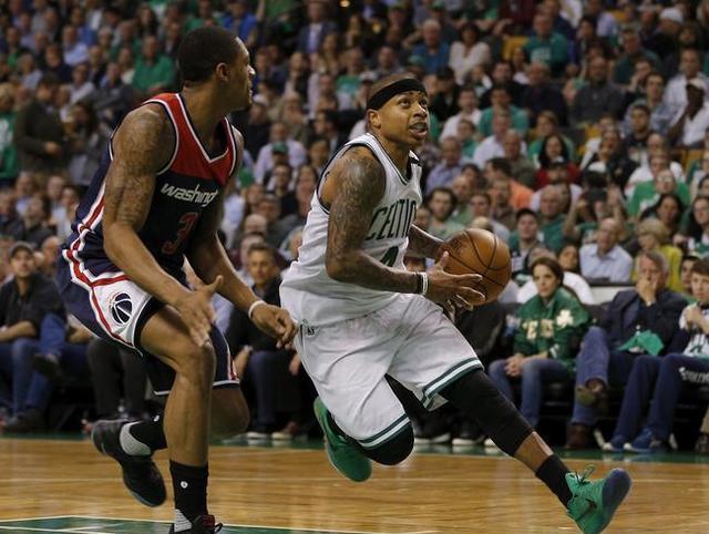 员的贴身防 员的贴身防