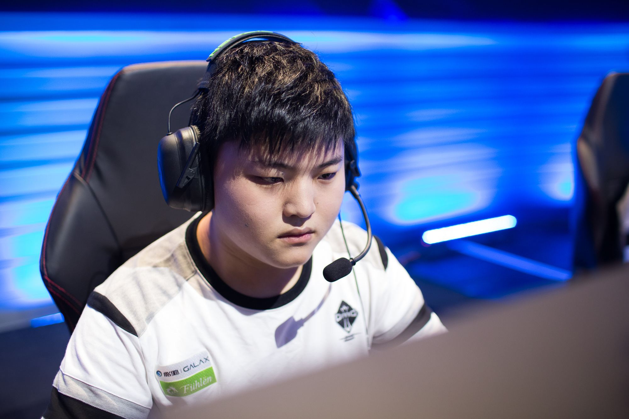 两场比赛中 两场比赛中