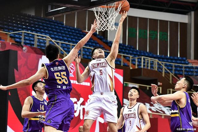 与技战术执 与技战术执