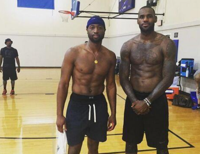 塑料姐妹罢 塑料姐妹罢