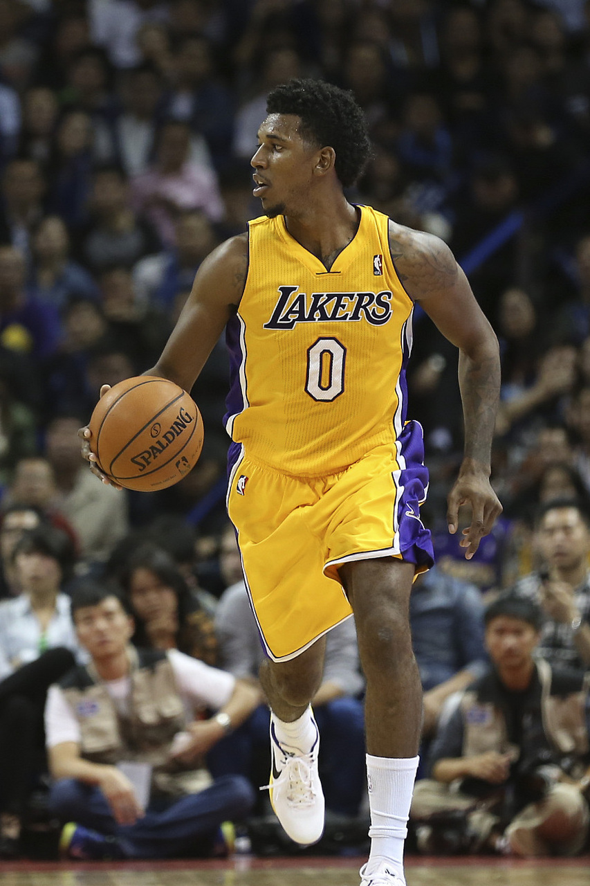 多家豪门同 多家豪门同